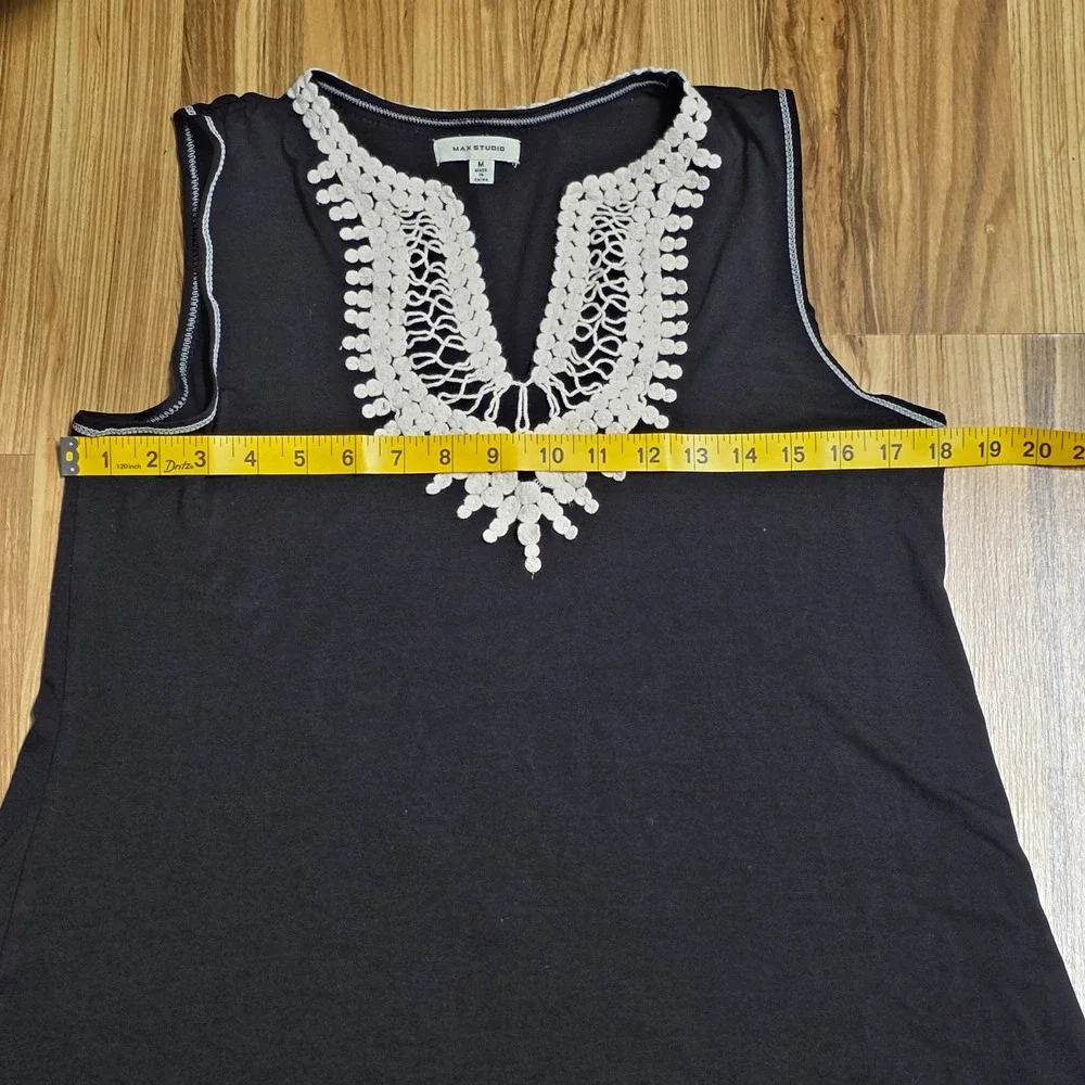 Max Studio Sleeveless Dress Size M‎ Black V Neck Crochet Trim